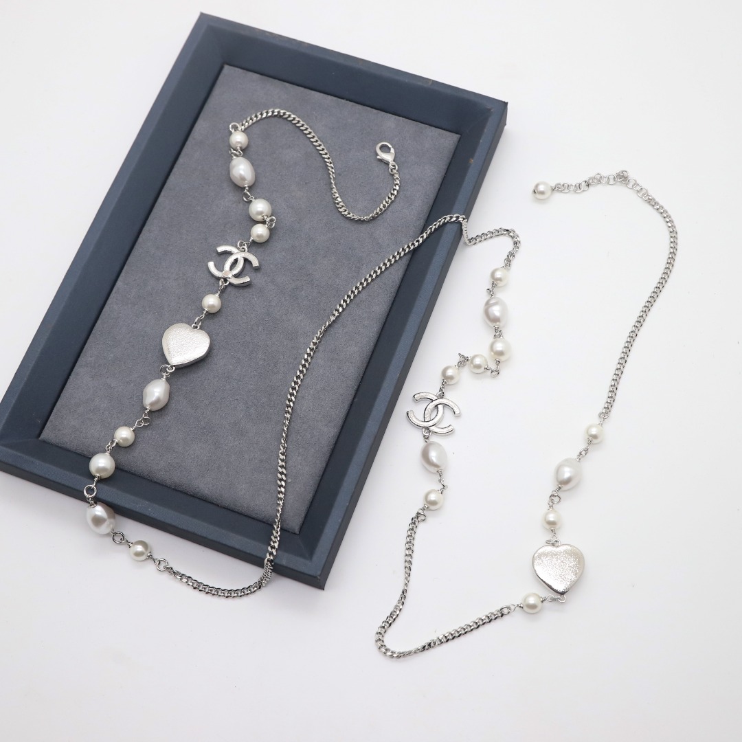 CCL241 23B Heart CC Long Chain Necklace sweater chain - ccjewelryacc