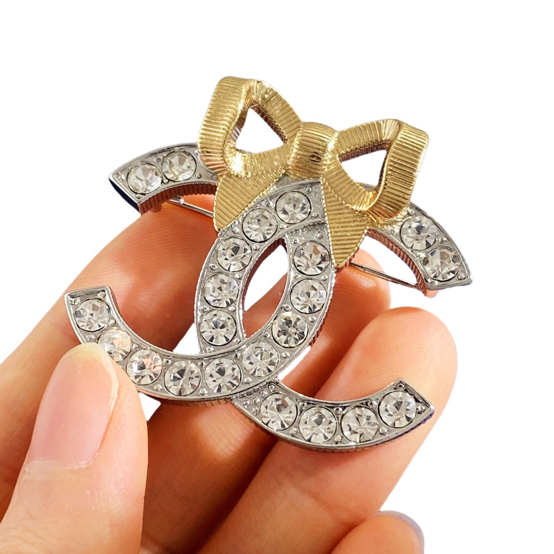 BCB456 24K Champagne gold and silver Dual color bow with cc logo brooch pin - ccfashionjewelry
