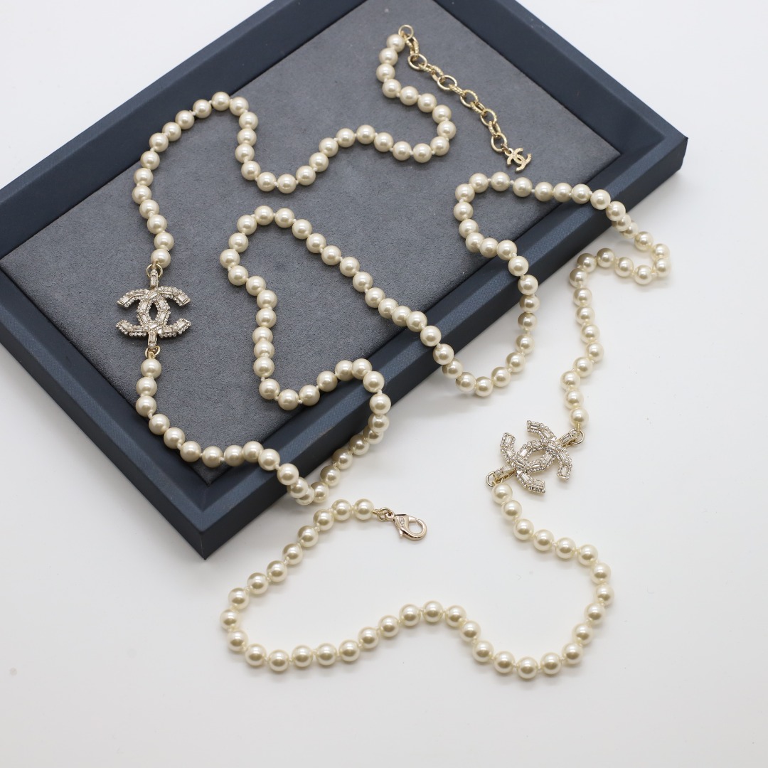 CCL228 100 Anniversary Long pearl sweater chain with CC logo Necklace - ccjewelryacc