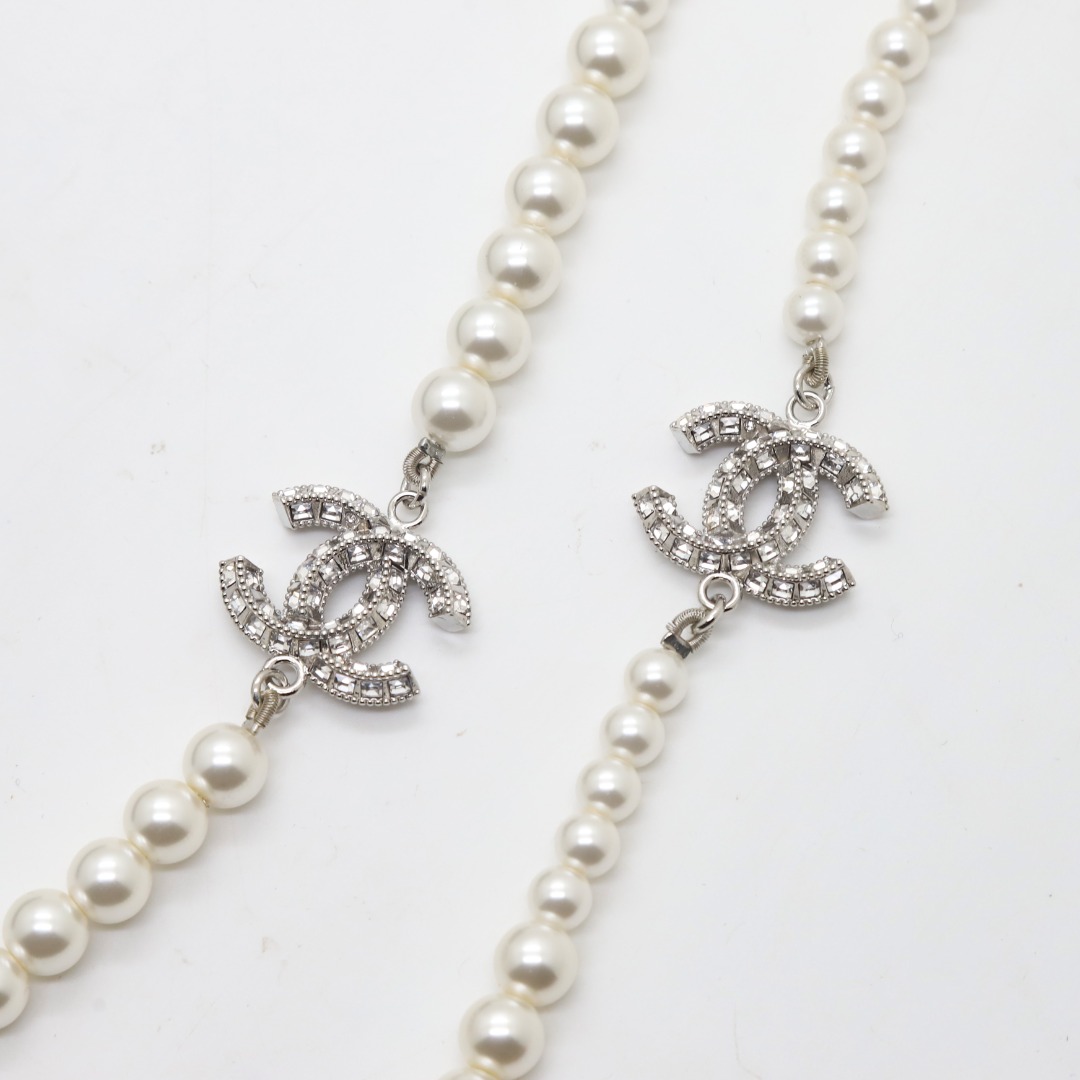 CCL138 CC logo long pearl chain sweater Necklace - ccjewelryacc