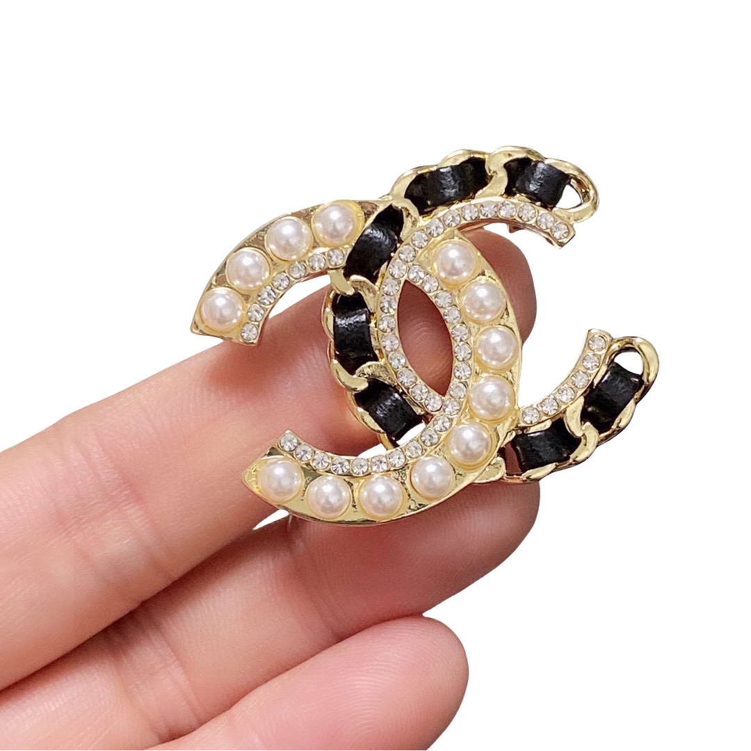 BCB512 Metal leather pearl crystal cc logo brooch pin - ccjewelryacc