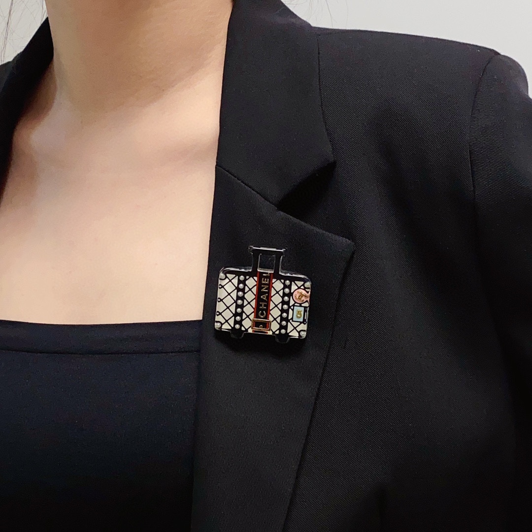 BCB347 Acrylic Suitcase brooch pin - ccjewelryacc