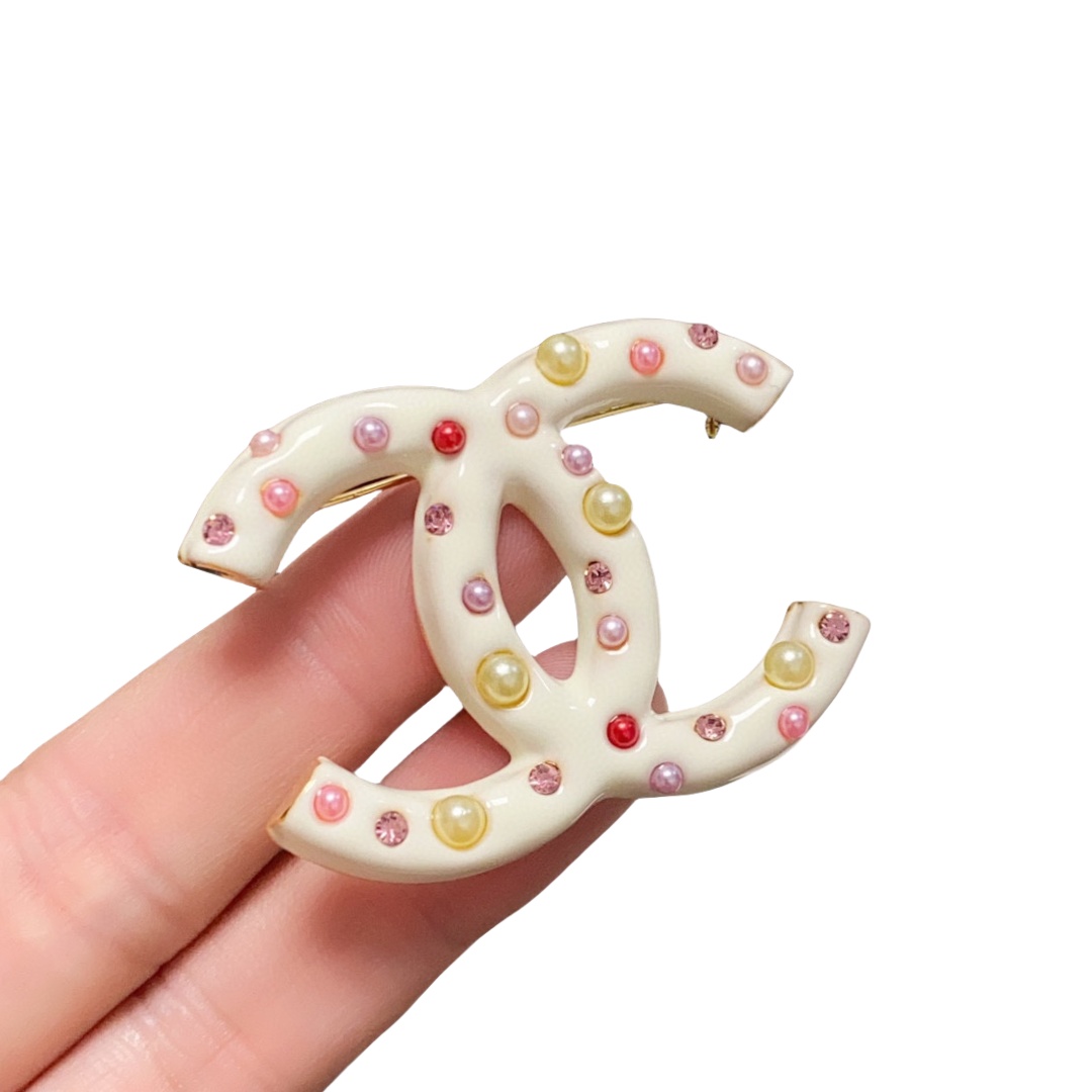 BCB525 Black /white resin with colorful pearls cc brooch pin - ccjewelryacc