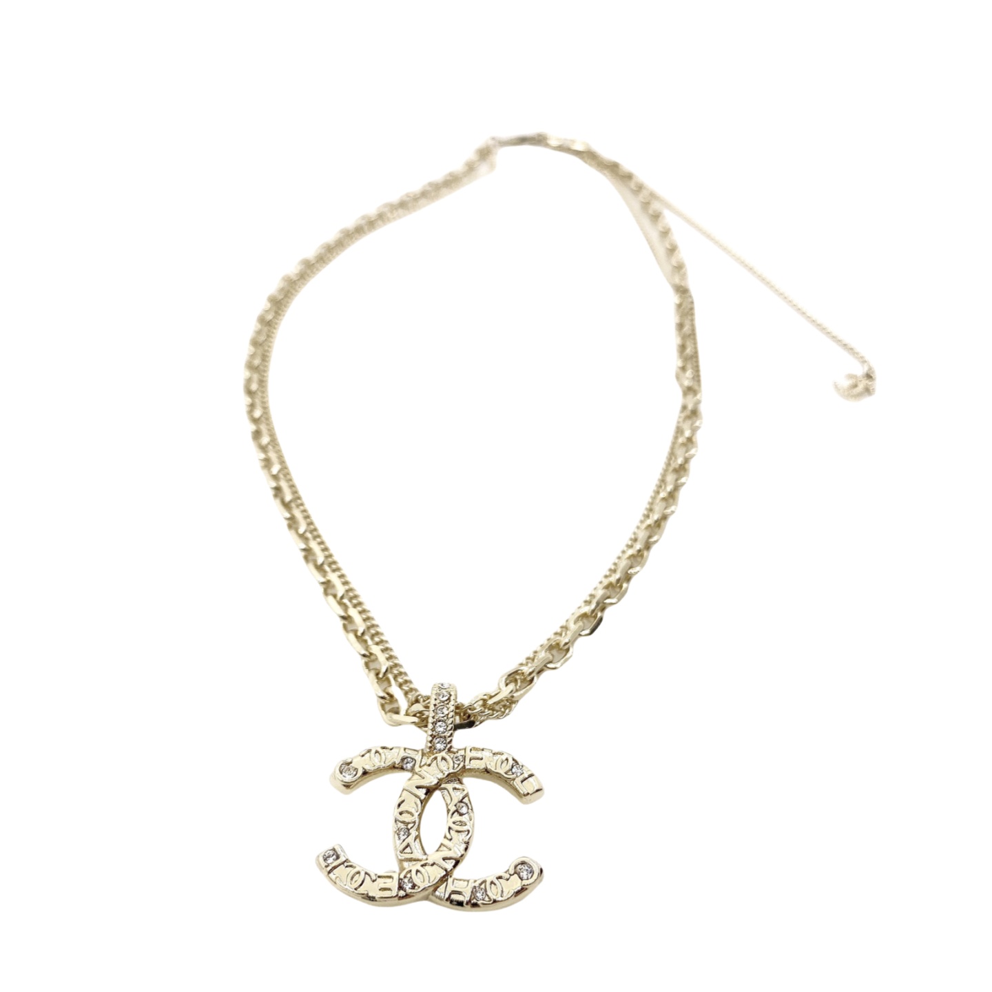 CCN045 CC embossment logo pendant Necklace - ccjewelryacc