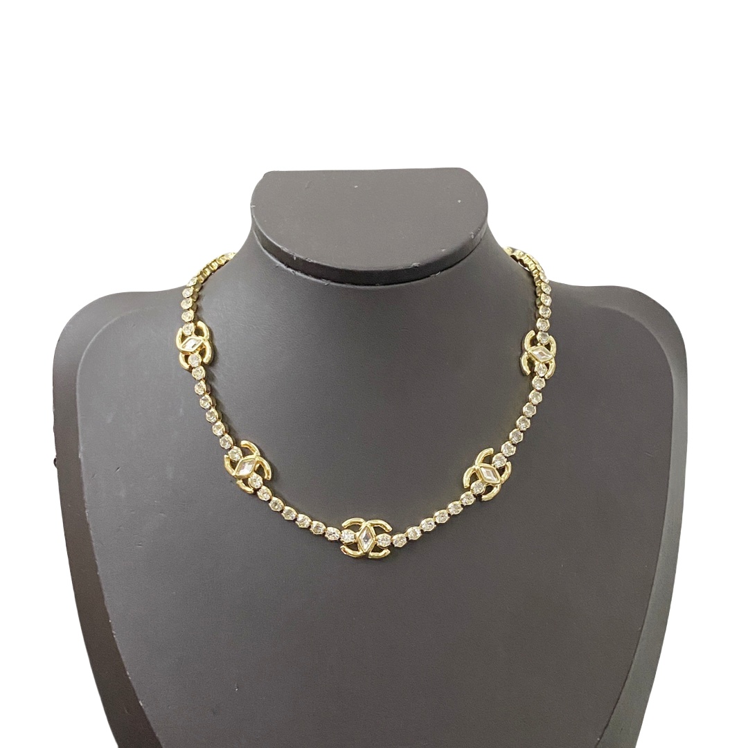 CCN039 23 rhinestone CC logo charms Choker Necklace - ccfashionjewelry
