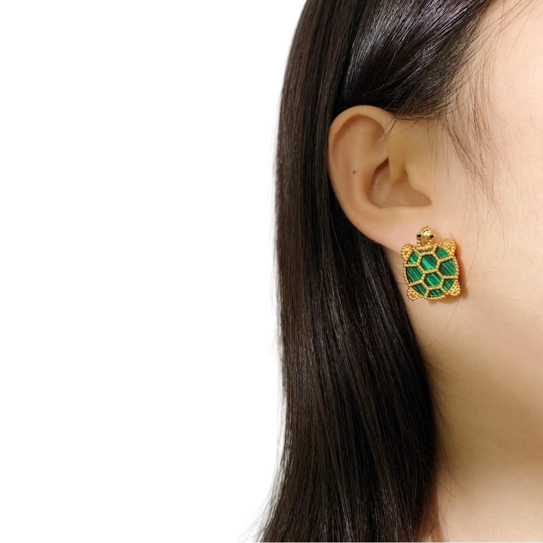 VCE004 VCA Owl hummingbird tortoise animal series stud earrings - ccjewelryacc