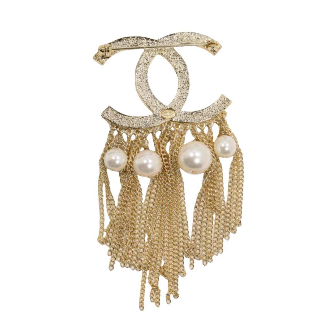 BCB223 Pearl CC logo with chain tassels brooch pin - ccjewelryacc