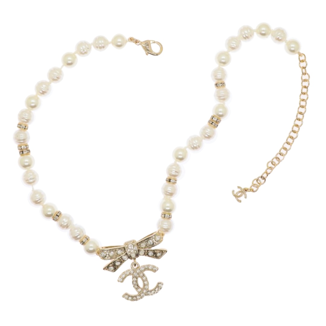 CCN024 Crystal bow and CC logo pearl choker Necklace - ccfashionjewelry