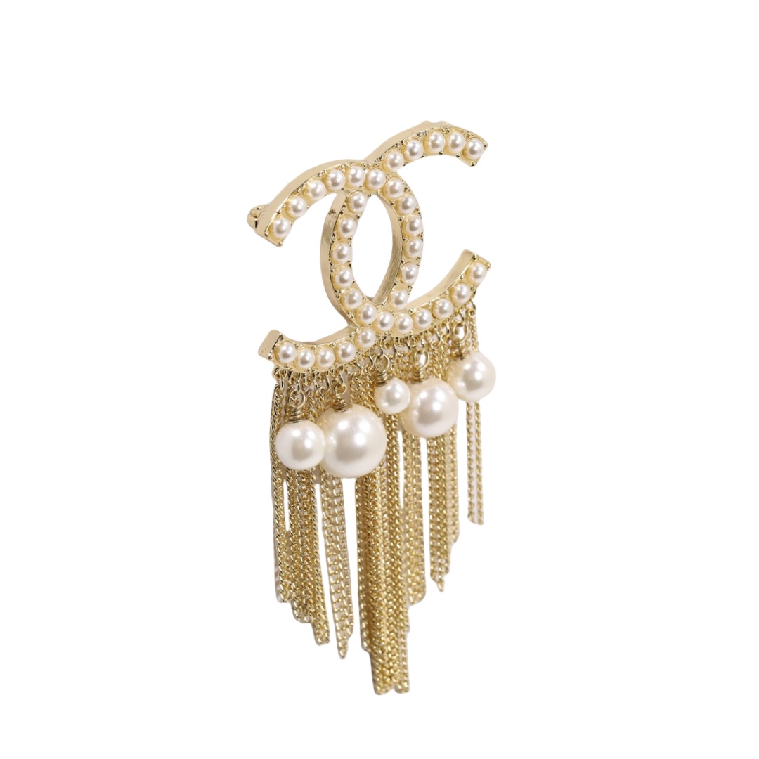 BCB223 Pearl CC logo with chain tassels brooch pin - ccfashionjewelry