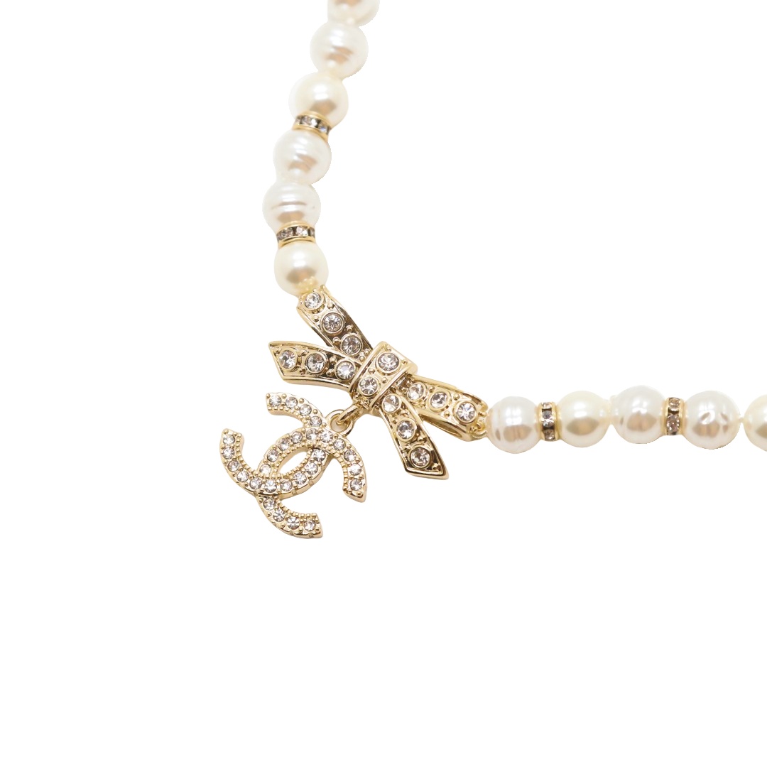 CCN024 Crystal bow and CC logo pearl choker Necklace - ccjewelryacc