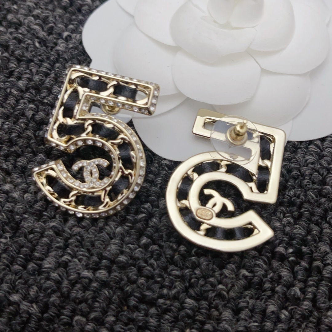 CCE007 CC Number 5 earrings - ccjewelryacc