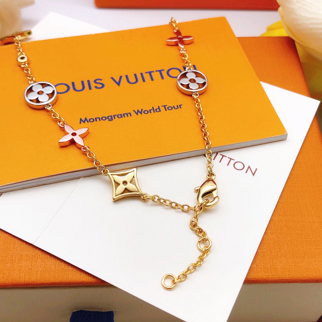 LVN031 Gold/Rose Gold/Silver Tricolor Idylle Blossom Charm Necklace - ccjewelryacc