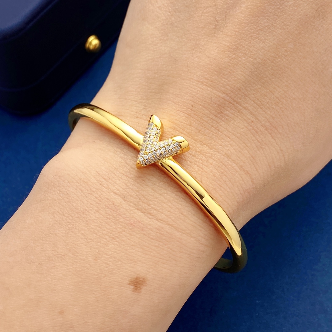LVS070 LV V logo bangel bracelet - ccjewelryacc