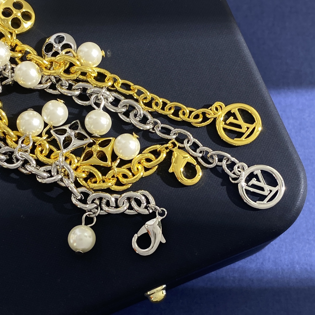 LVS061 Gold My LV Pearl Bracelet - ccjewelryacc