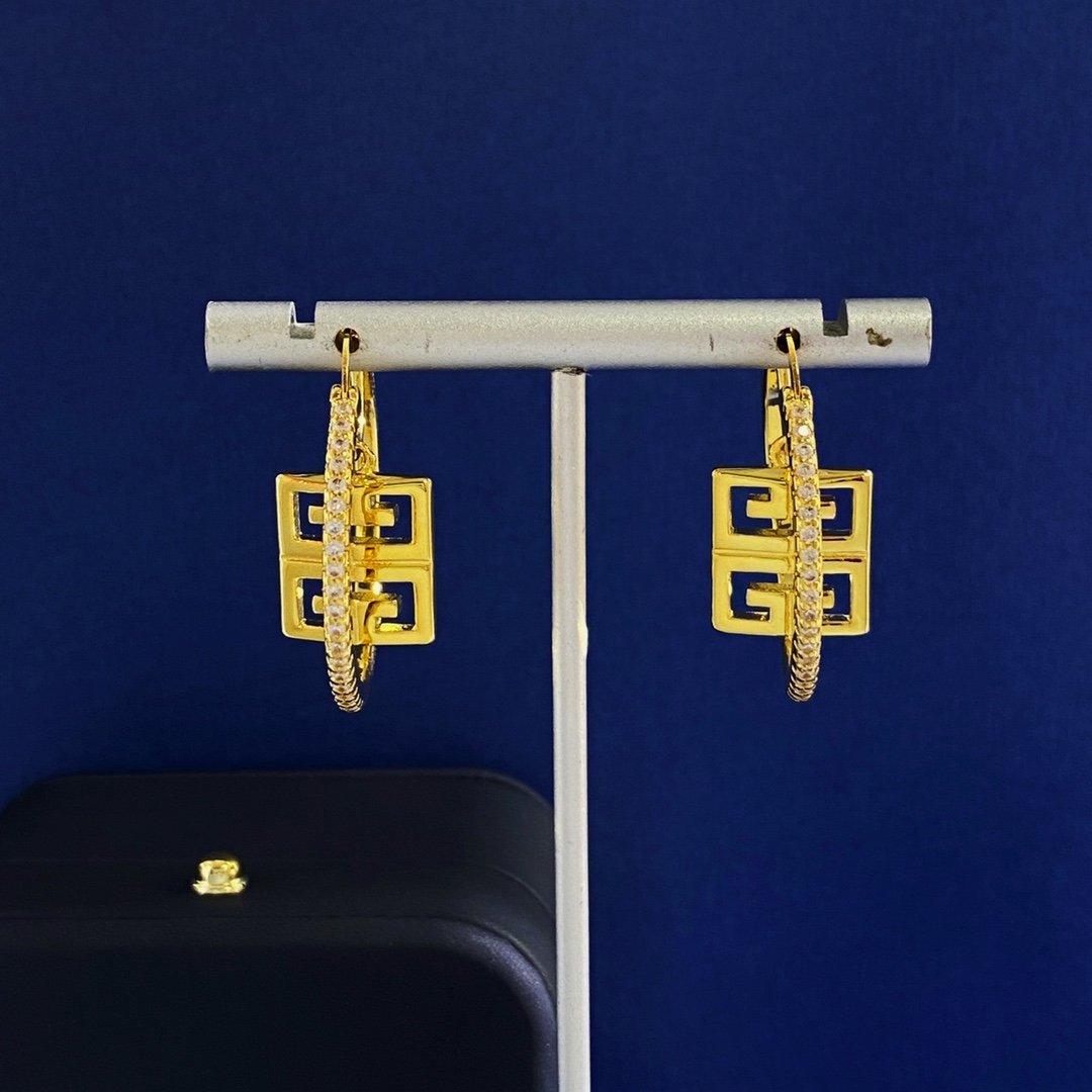 GVE003 4G hook earrings in metal with crystal - ccjewelryacc