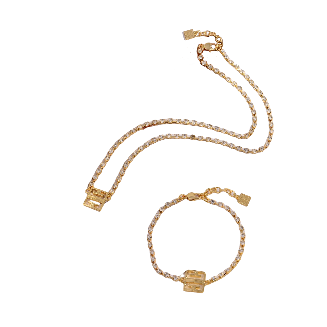 GVN002 Gold 4G necklace in metal with crystals - ccjewelryacc