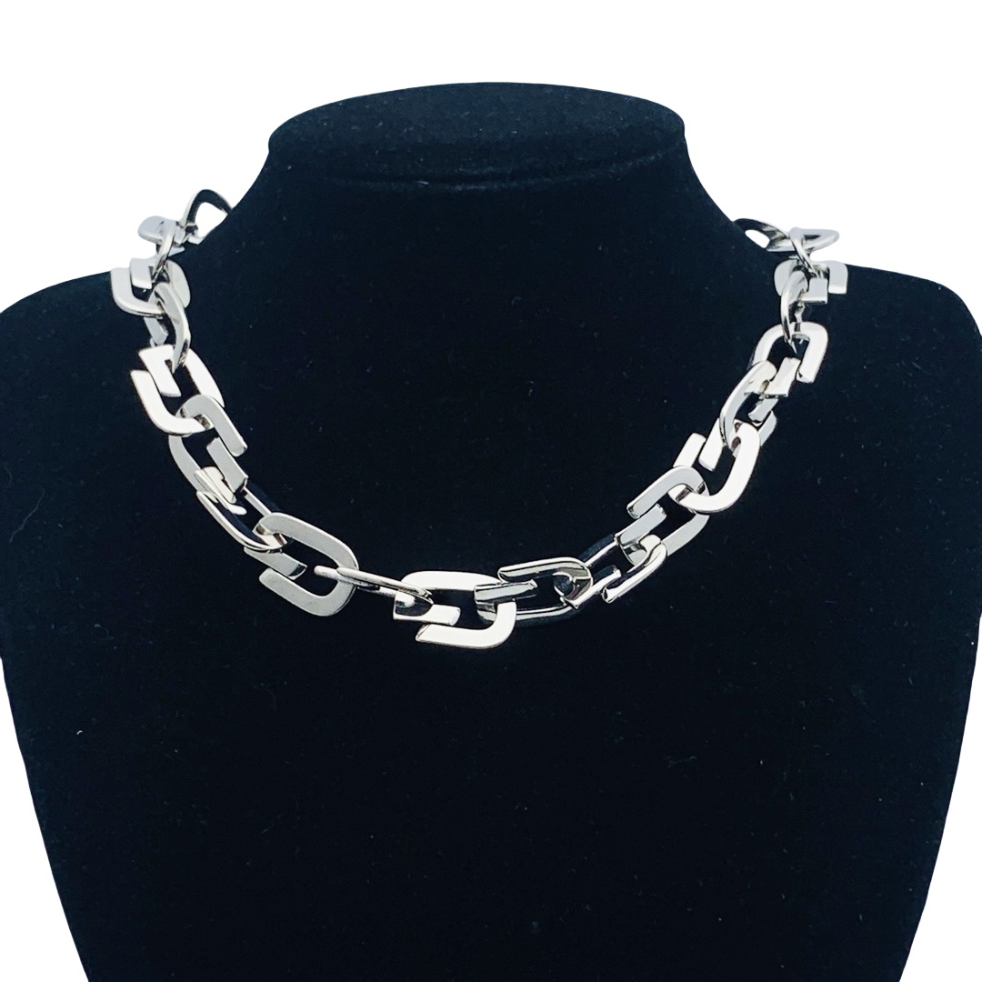 GVN007 Gold G Chain necklace in metal - ccjewelryacc