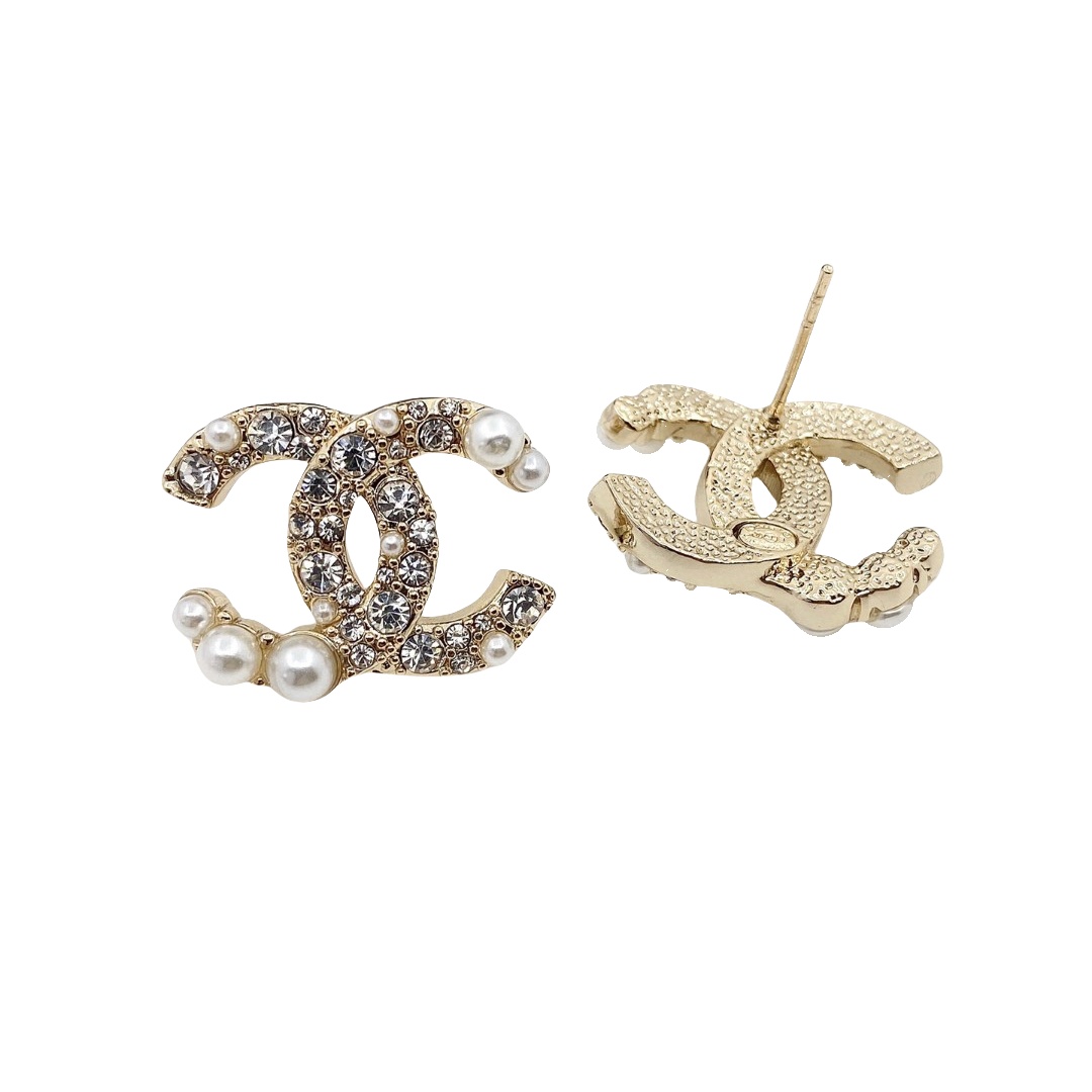 CCE801 Matte gold pearl crystal CC Logo earrings - ccjewelryacc