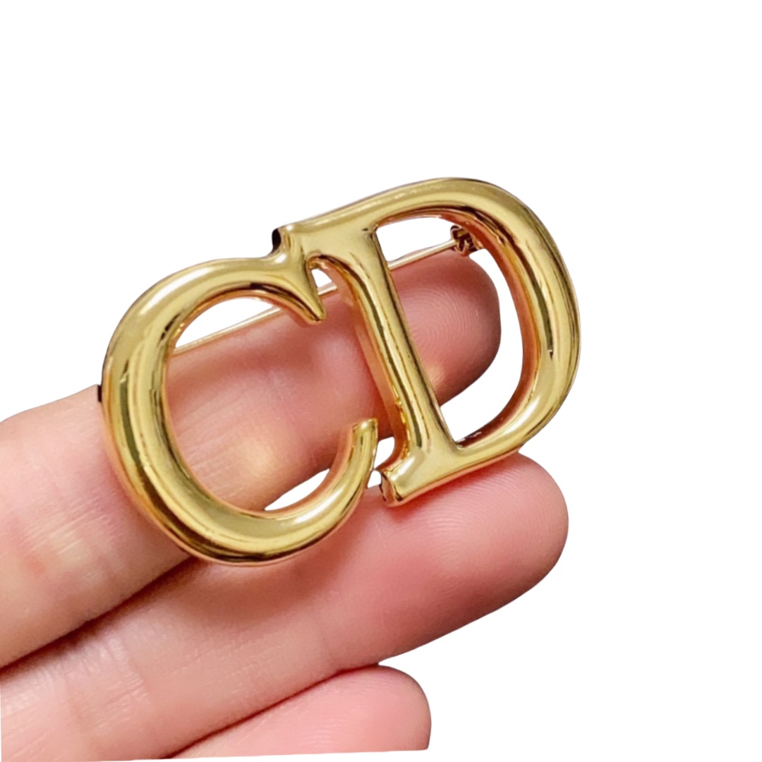 CDB050 Metal Gold CD brooch - ccjewelryacc