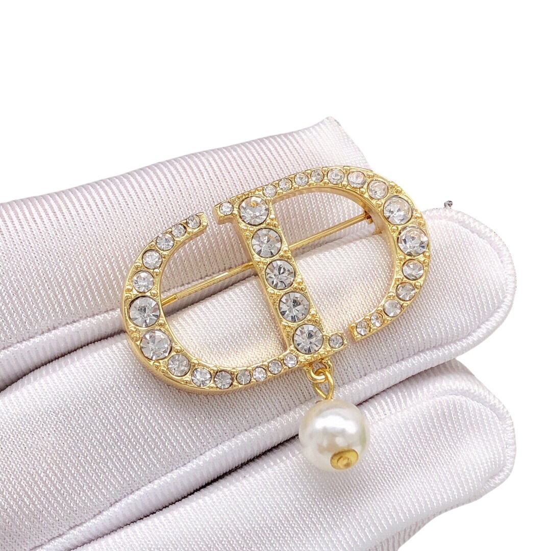 CDB024 Petit CD brooch Pin - ccjewelryacc