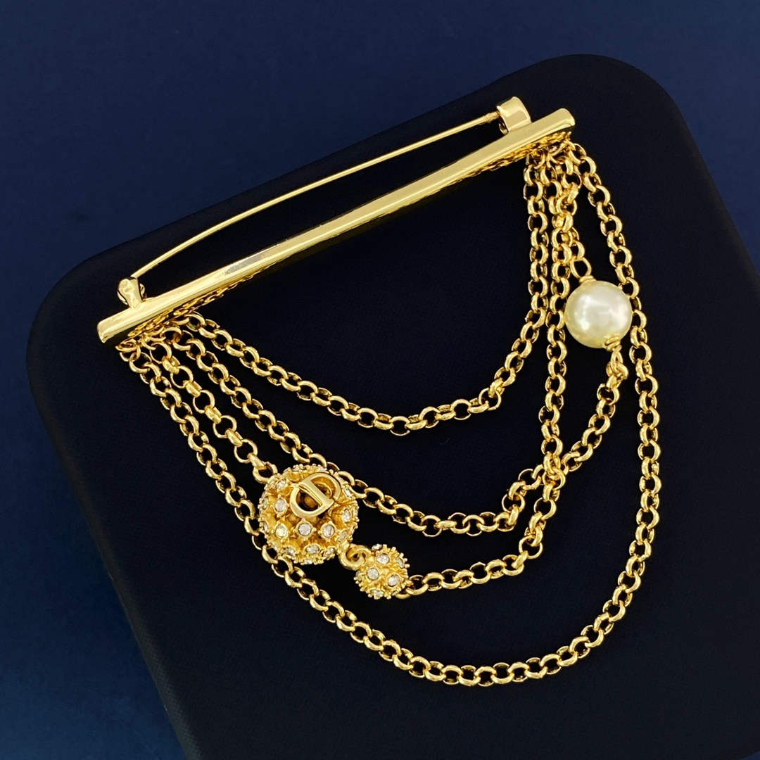 CDB059 Dior metal chain tassels brooch pin - ccjewelryacc
