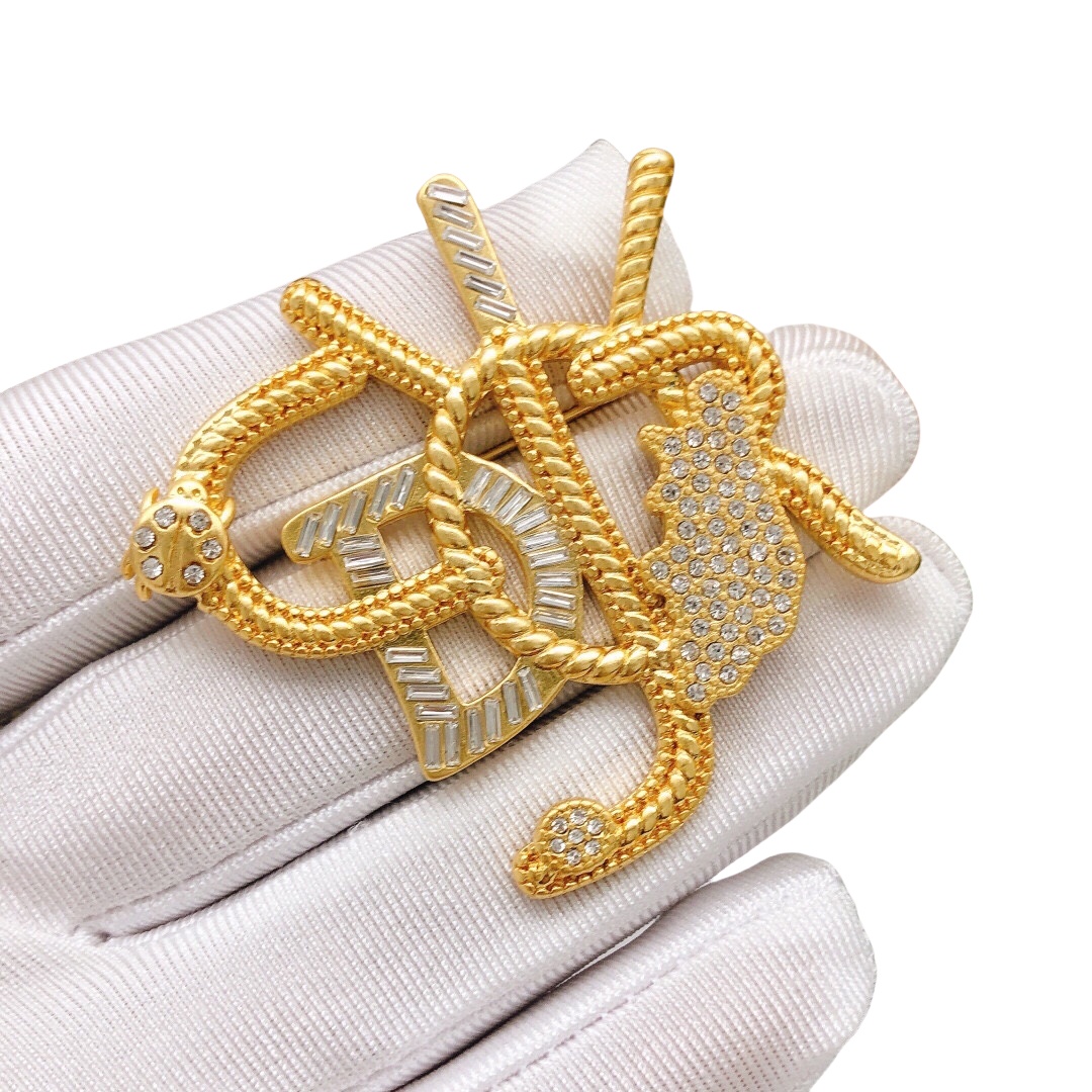 CDB054 CD brooch - ccjewelryacc