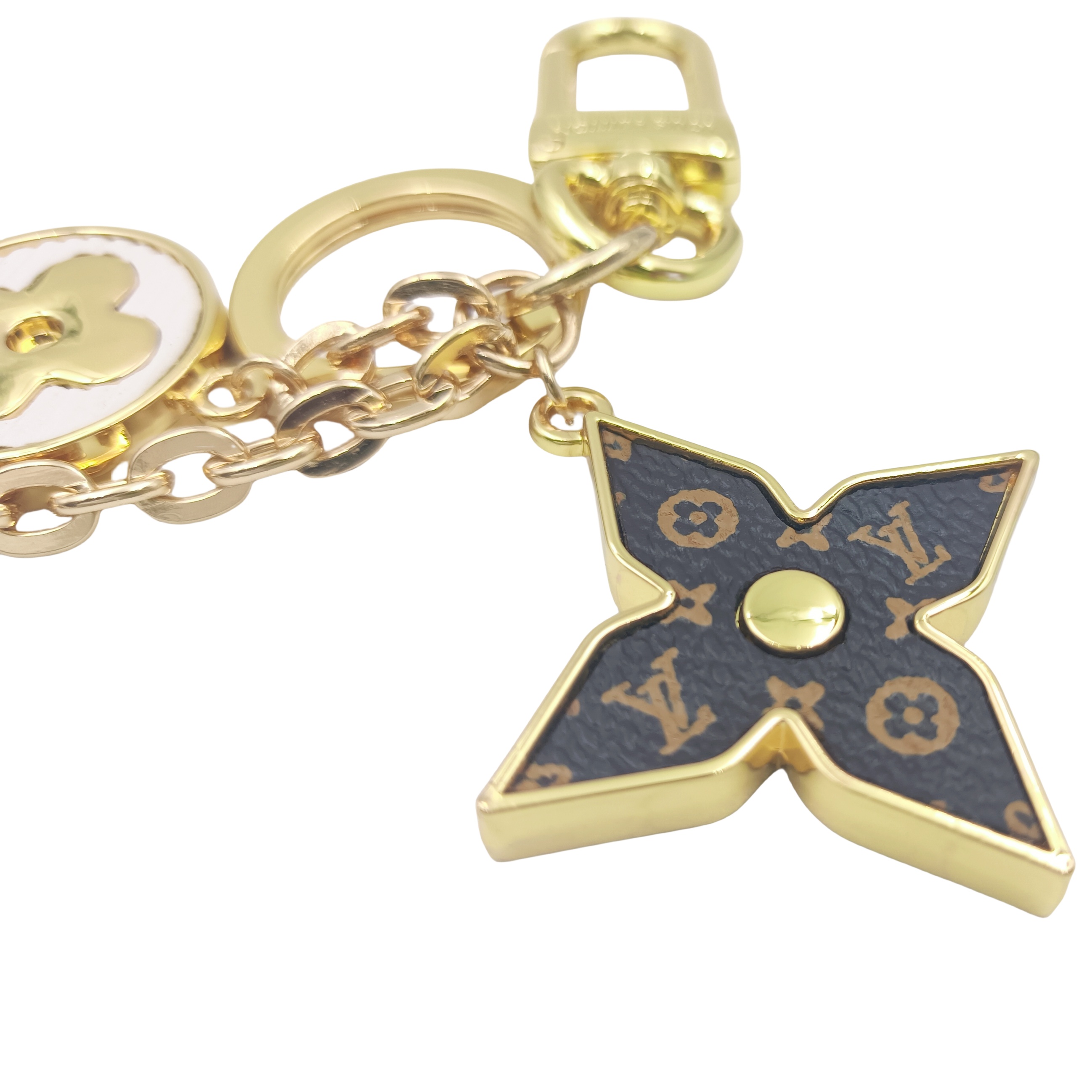 LVK050 M69008  LV CHROMATIC Keychain bag charm accessories - ccjewelryacc