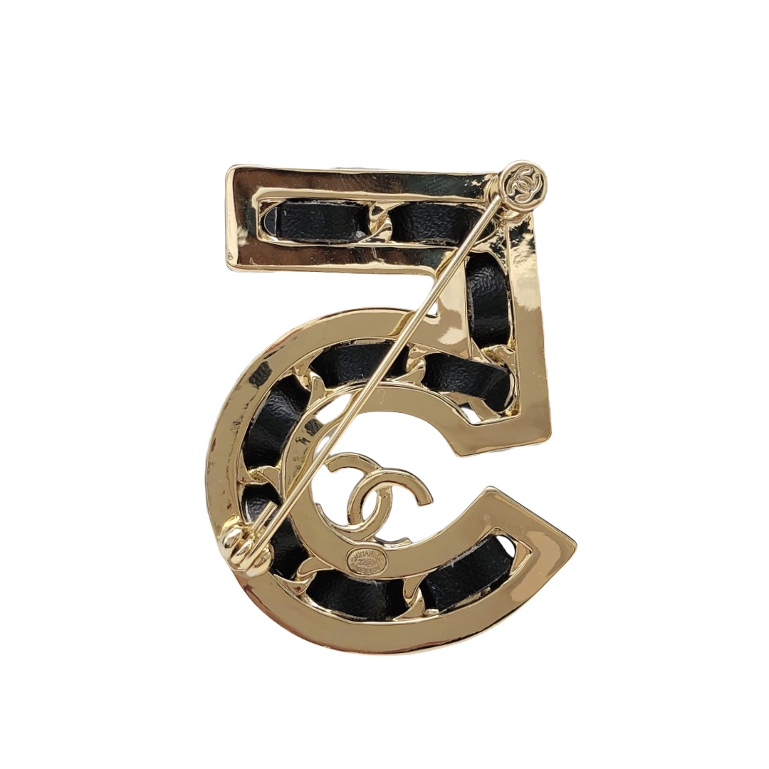 BCB272 Metal leather Number 5 brooch pin with crystal - ccjewelryacc