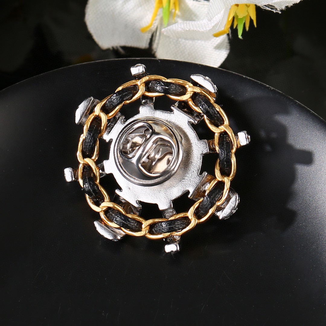 BCB343  Metal leather round crystal CC brooch pin - ccjewelryacc