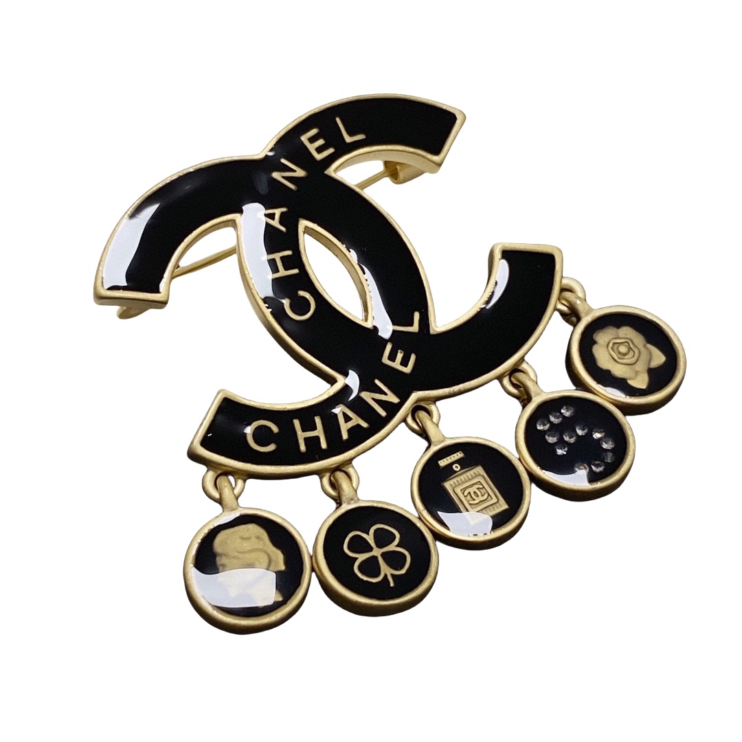 BCB236 Metal enamel CC logo brooch pin with clover perfume bottle No 5 flower charms - ccfashionjewelry
