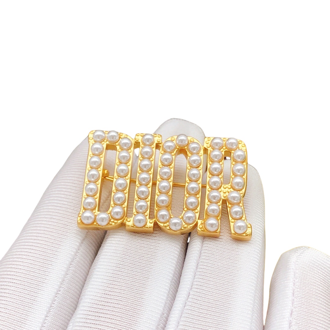 CDB058 Metal pearl CD brooch Pin - ccjewelryacc