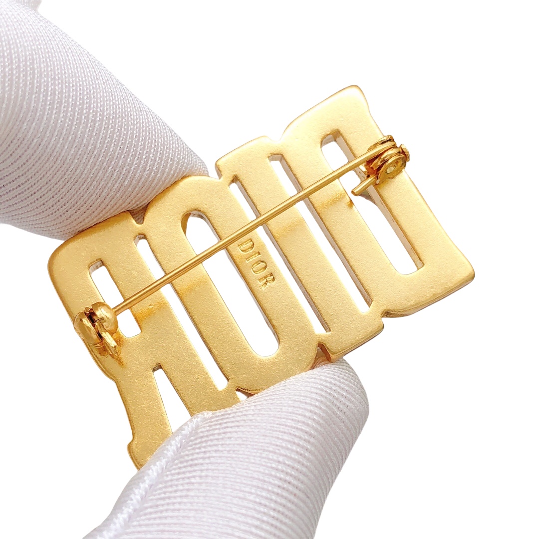 CDB058 Metal pearl CD brooch Pin - ccjewelryacc