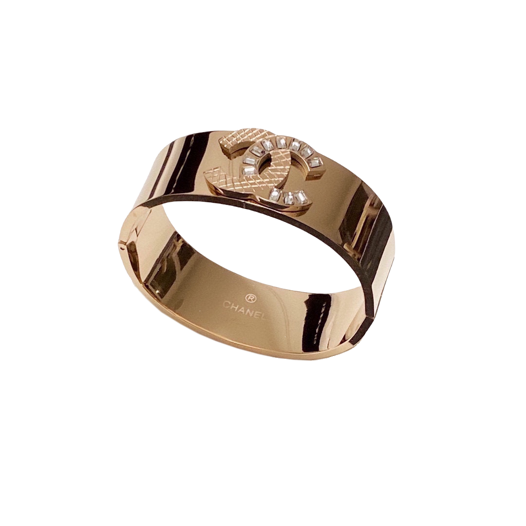 CCS128 Metal diamond cc logo wide cuff bracelet - ccjewelryacc