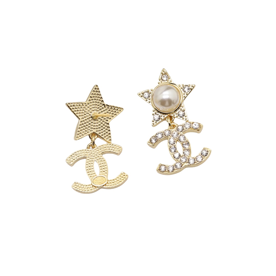 CCE421 Crytal  pearl star and CC logo FRINGE drop earring - ccjewelryacc