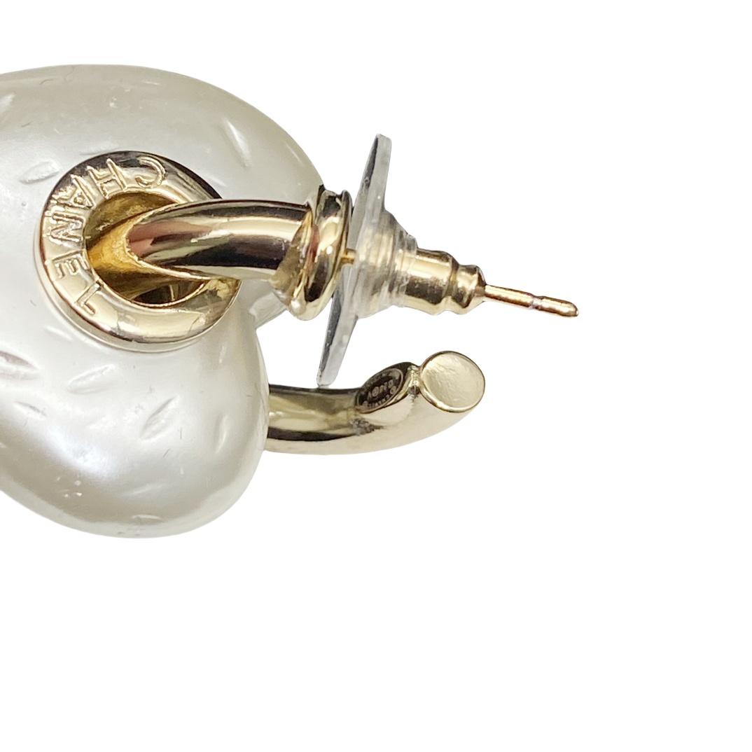 CCE645 White Resin heart with metal cc logo hook earring - ccjewelryacc