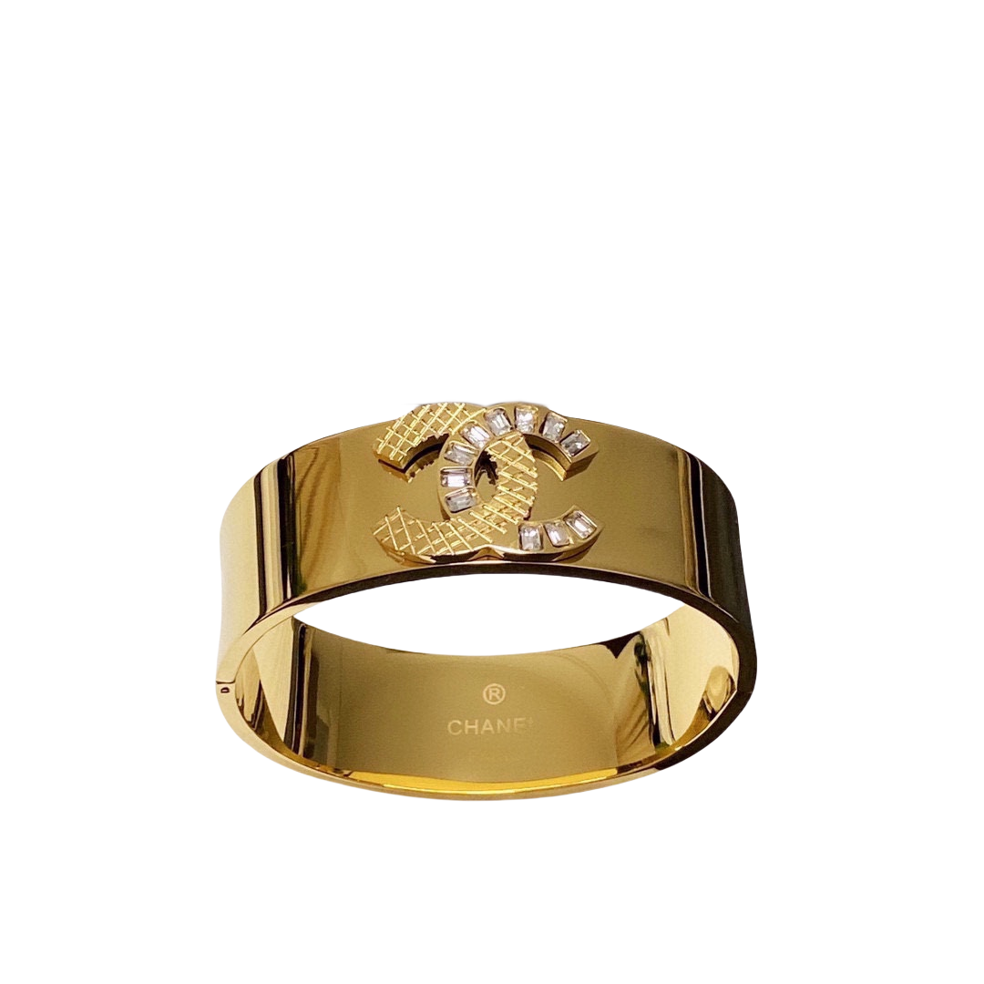 CCS128 Metal diamond cc logo wide cuff bracelet - ccjewelryacc