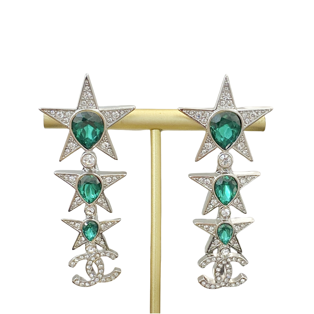 CCE830 Green gemstone star CC logo earrings - ccjewelryacc