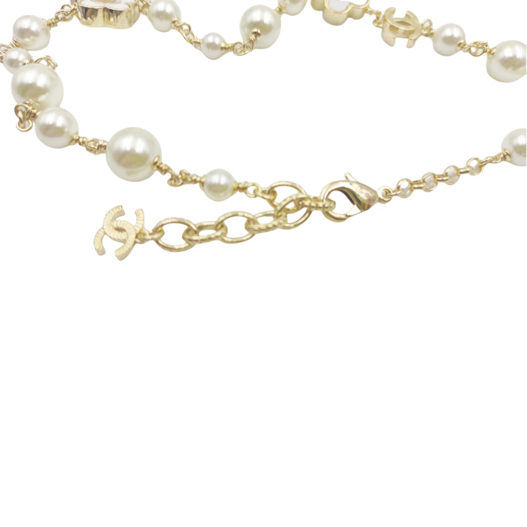 CCN245 Pearl and flower charm Choker Necklace - ccjewelryacc