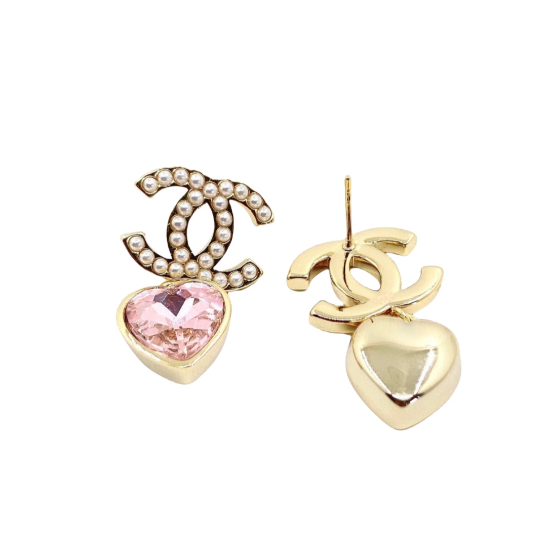 CCE654 Pink crystal heart with pearl CC logo drop earrings - ccjewelryacc