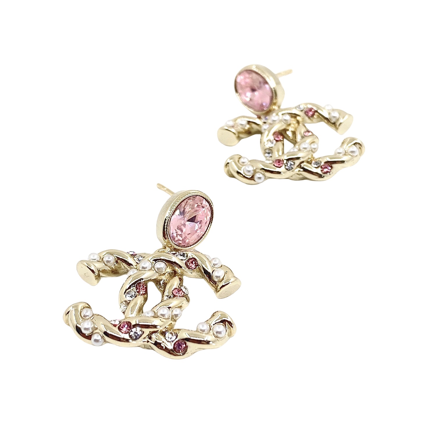 CCE298 Classic Metal twist with pink crystal and pearls cc logo stud earring - ccjewelryacc