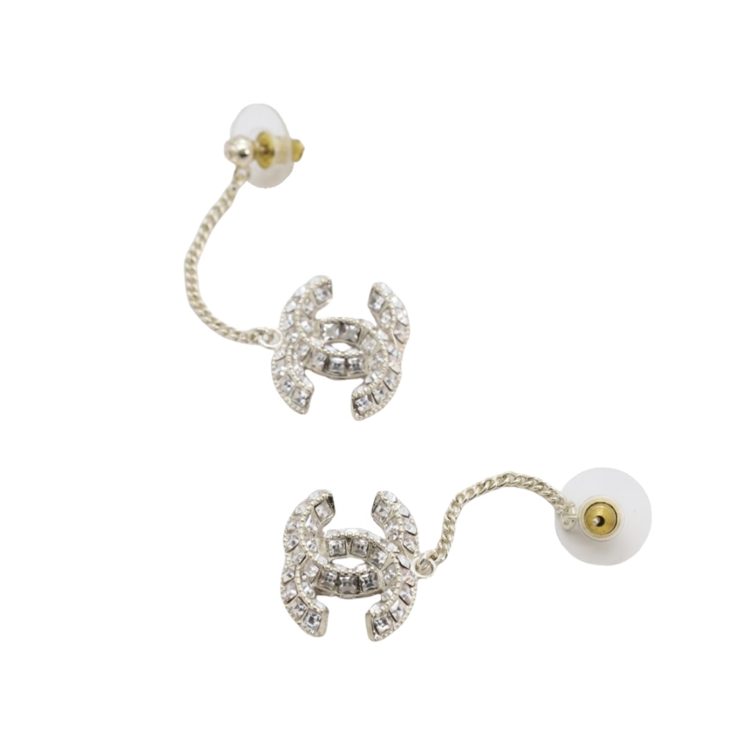 CCE156 Crystal sparkling CC Logo earrings - ccjewelryacc