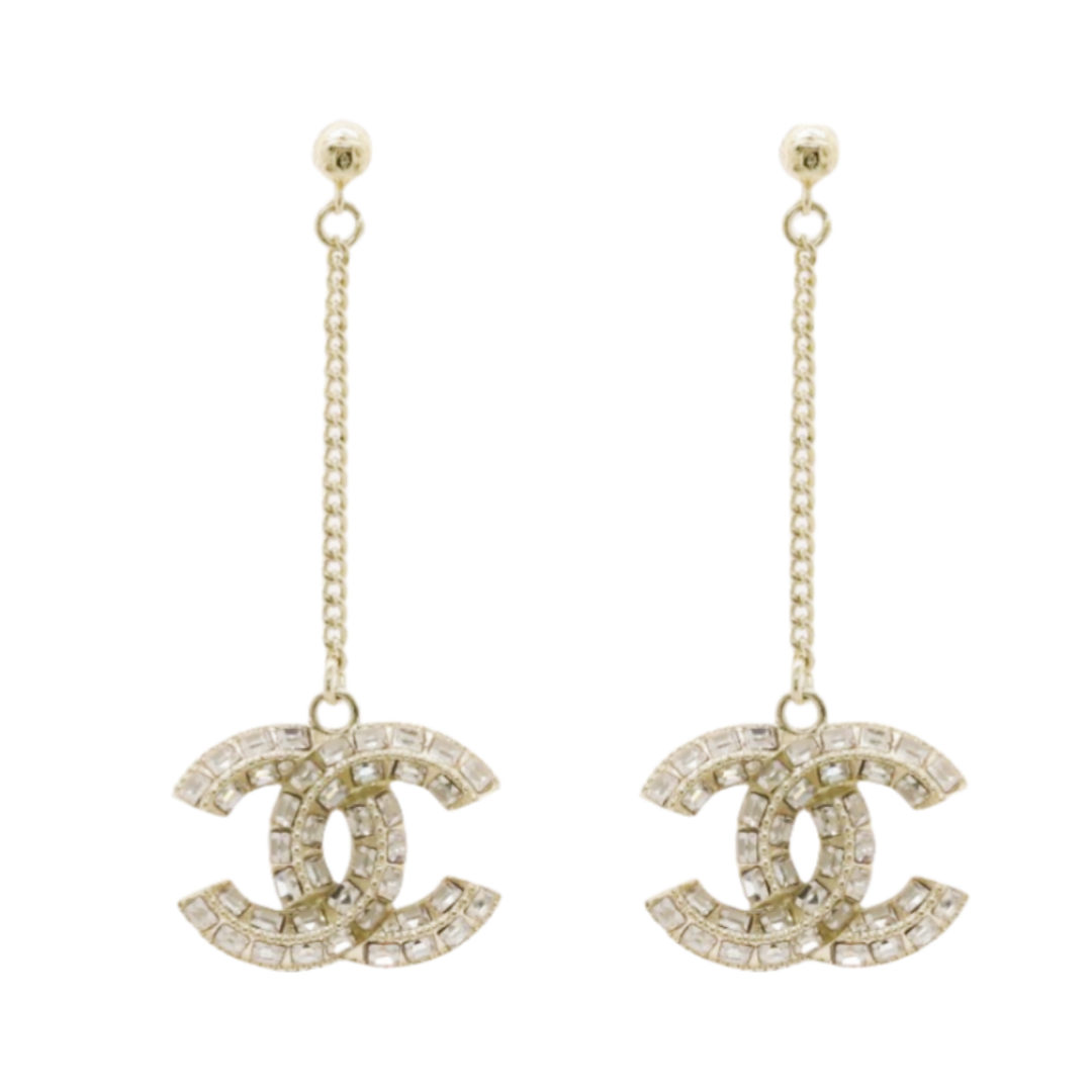 CCE156 Crystal sparkling CC Logo earrings - ccjewelryacc