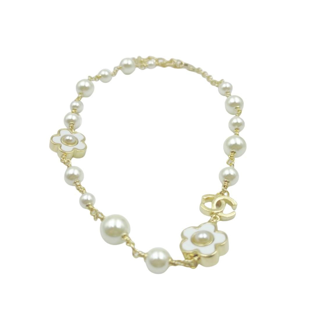 CCN245 Pearl and flower charm Choker Necklace - ccjewelryacc
