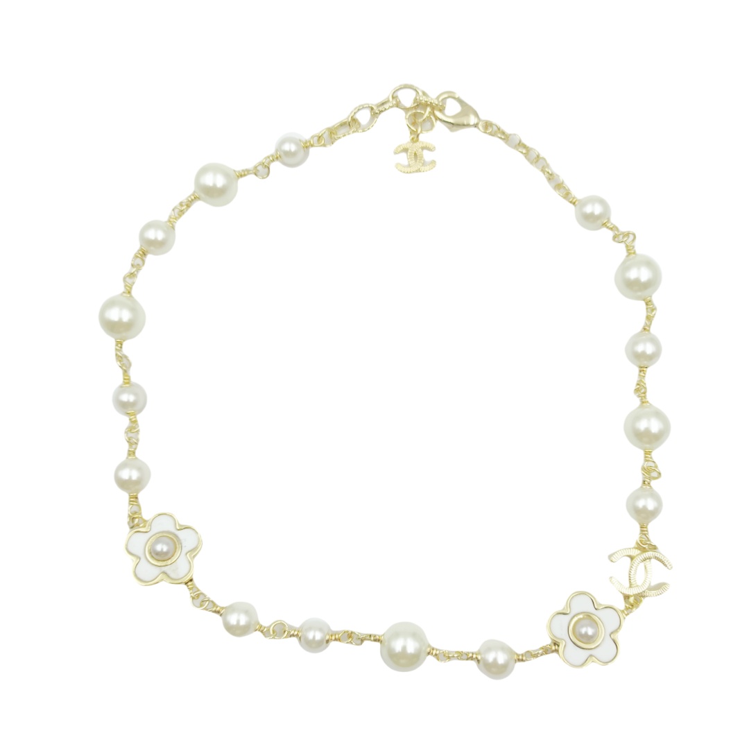 CCN245 Pearl and flower charm Choker Necklace - ccjewelryacc