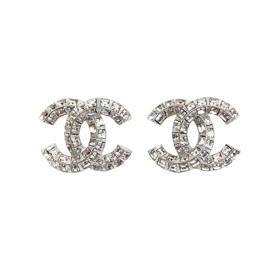 CCE156 Crystal sparkling CC Logo earrings - ccjewelryacc