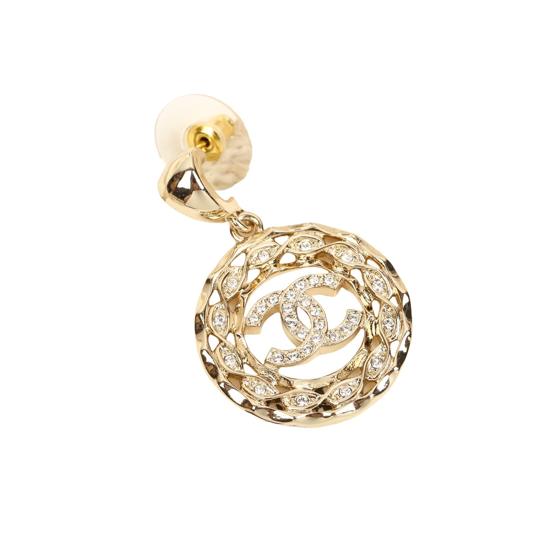 CCE846 24B Round piercing with cc logo stud earring - ccjewelryacc