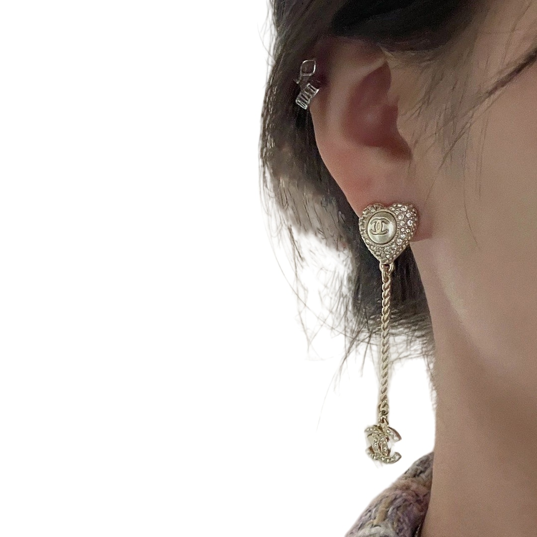 CCE005 Chanel Crystal and pearls cc and heart drop earring - ccjewelryacc