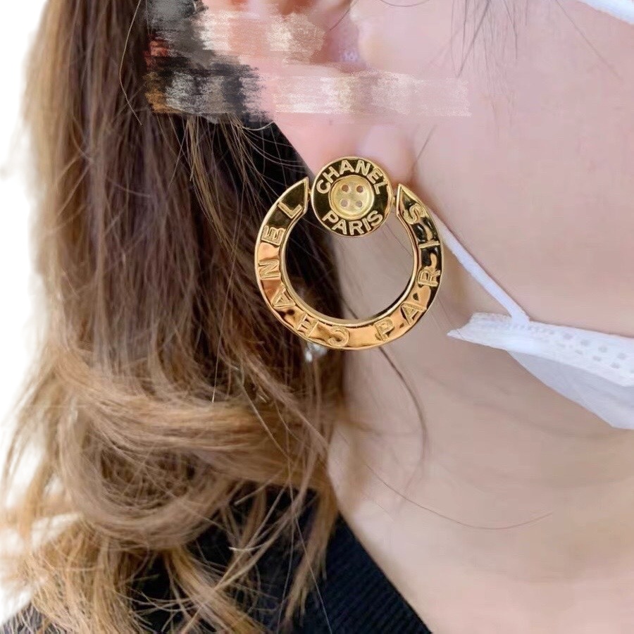 CCE159 Vintage Gold button with chanel paris letter engrave cc logo stud earring - ccjewelryacc
