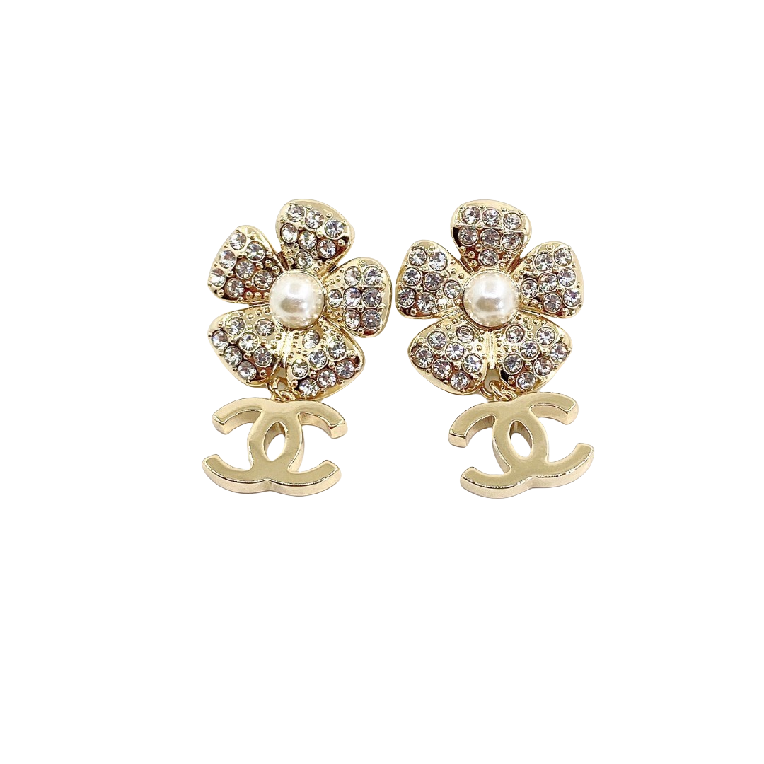 CCE106 Chanel 23s full crystal flower earring - ccjewelryacc