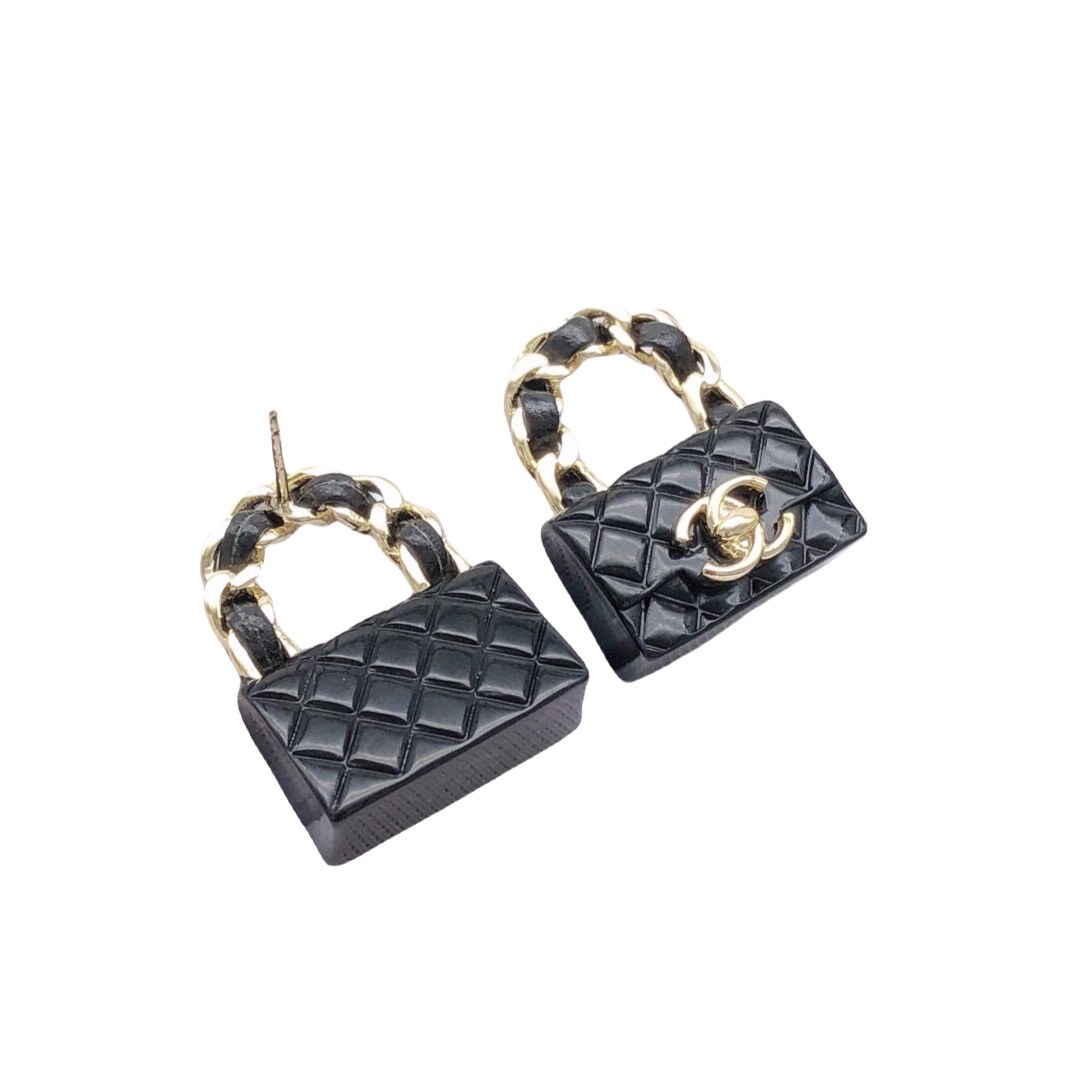 CCE840 Black cf bag hook earrings - ccjewelryacc